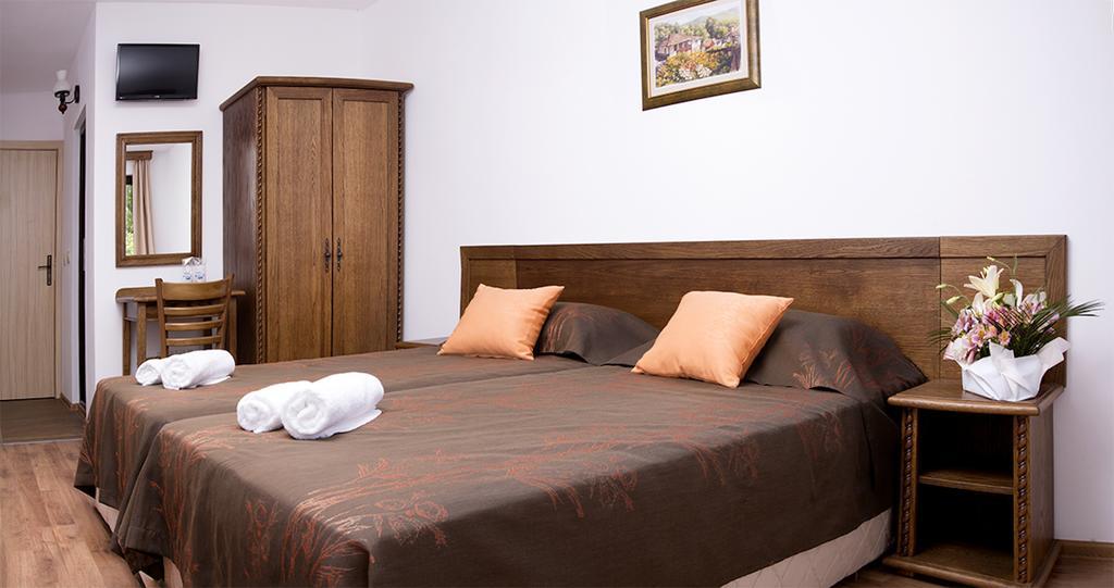 Strannopriemnitsa Guest House Боженціте Номер фото